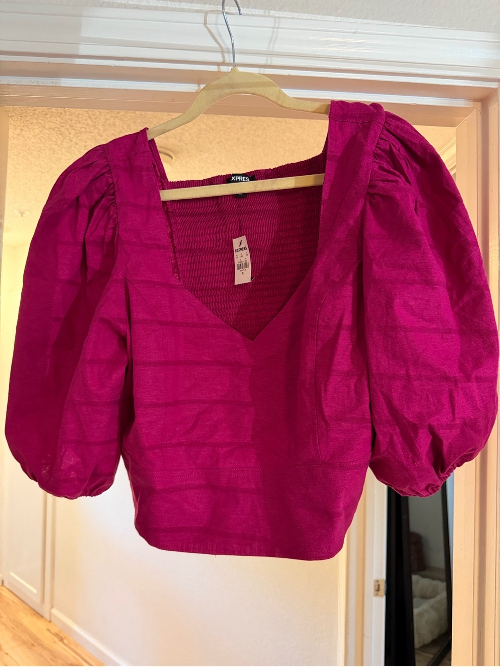 NWT Express Fuchsia Linen Blend Puff Sleeve Crop Top XL